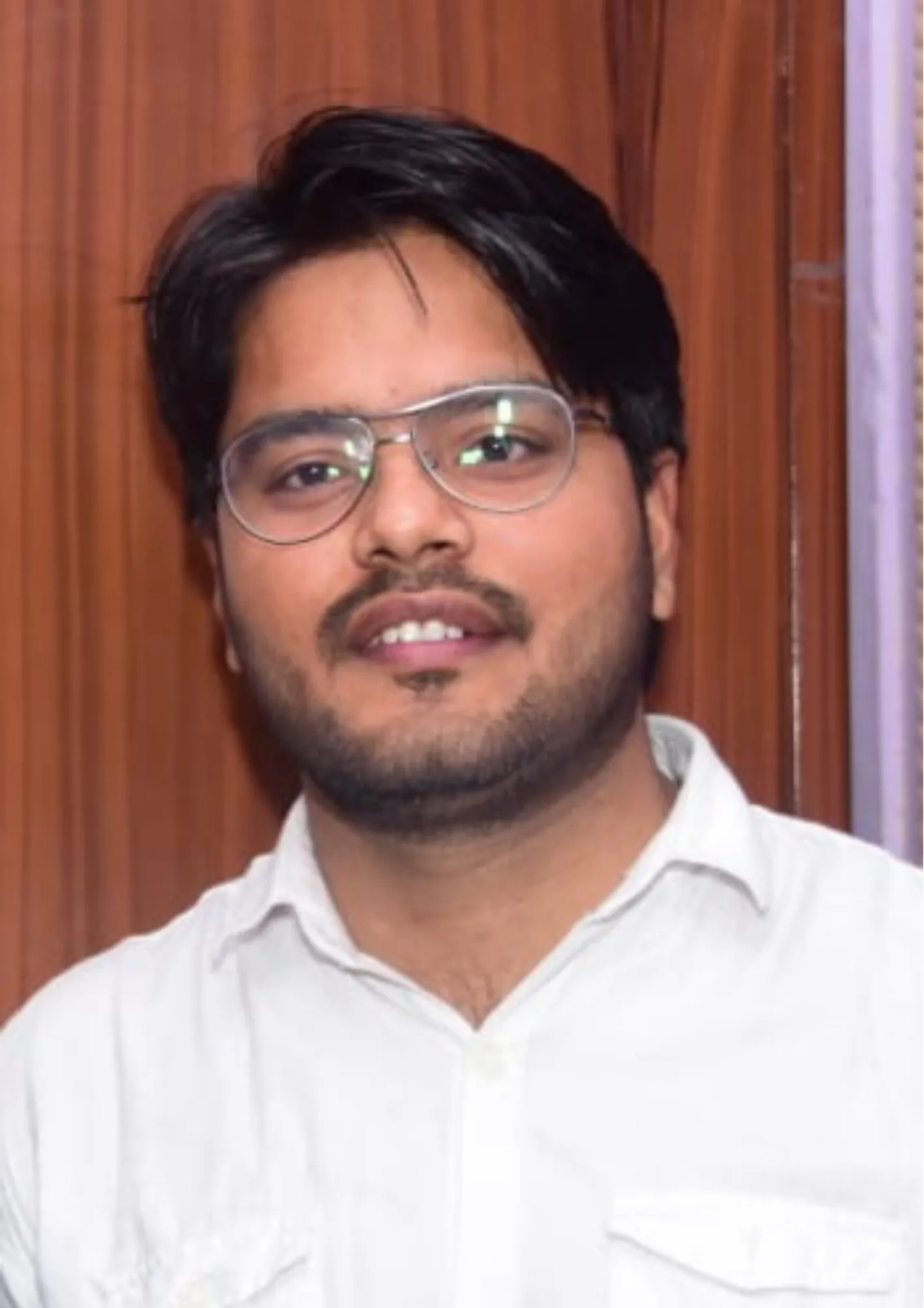 Founder-img